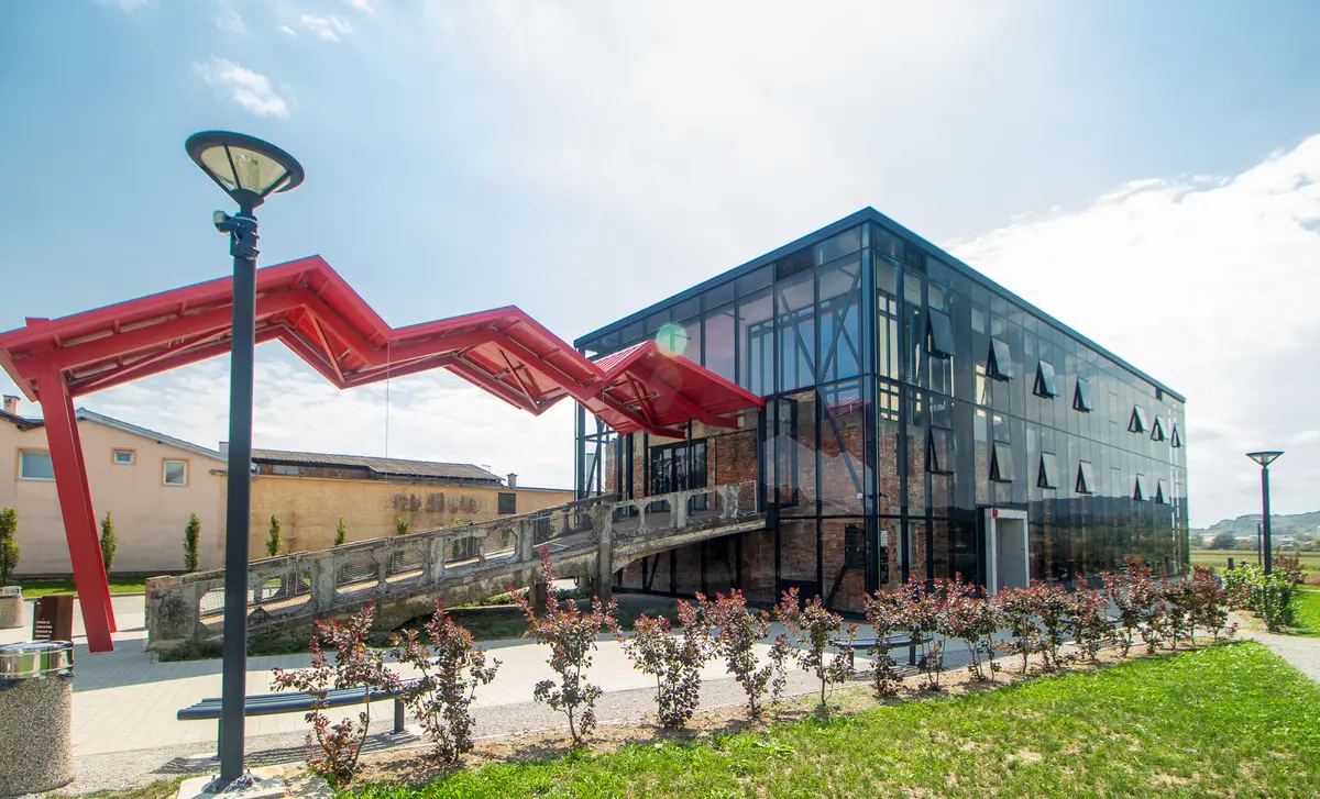 Audioguía de Muzej Domovinskog Rata Karlovac Turanj