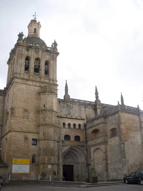Audioguía de Catedral Santa Maria Asuncion Coria