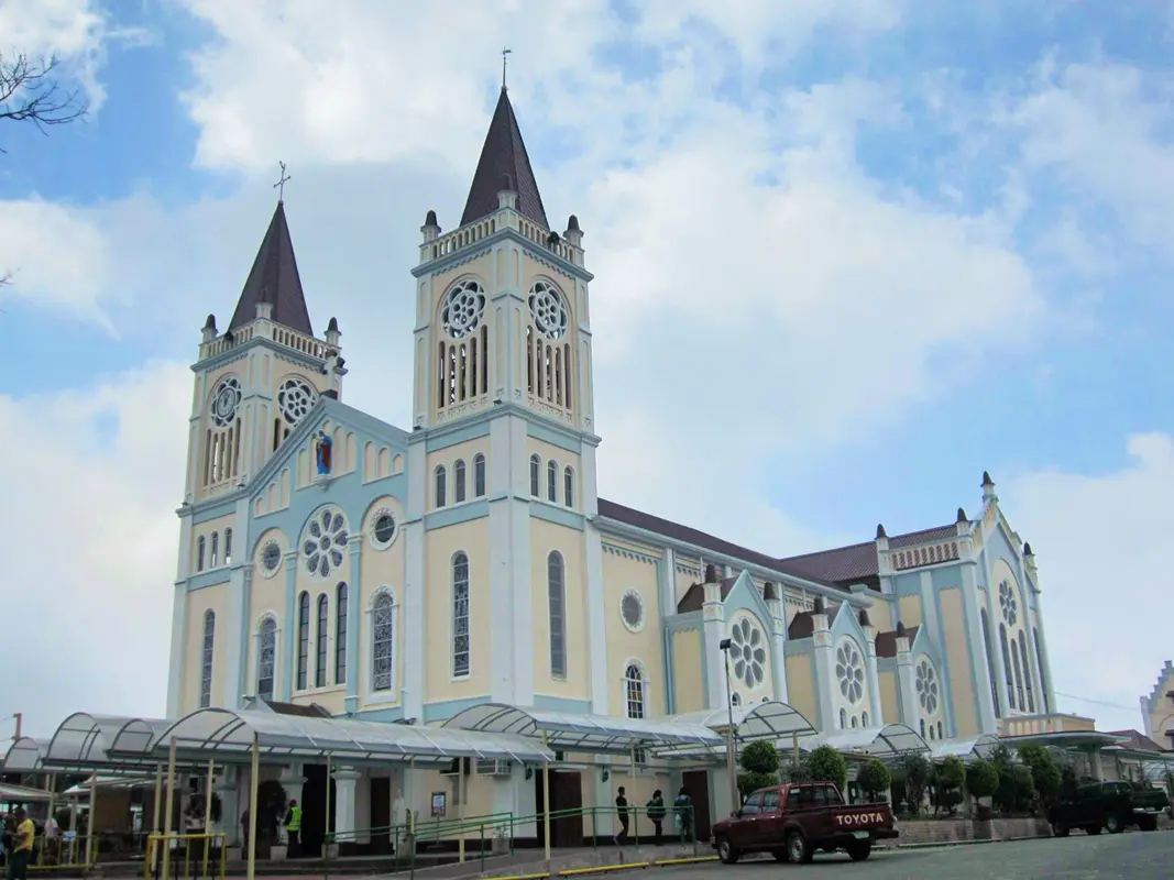 Audioguía de Catedral De Nuestra Senora De La Expiacion