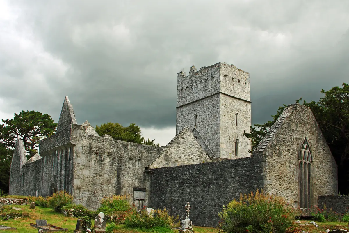 Audioguía de Abadia De Muckross