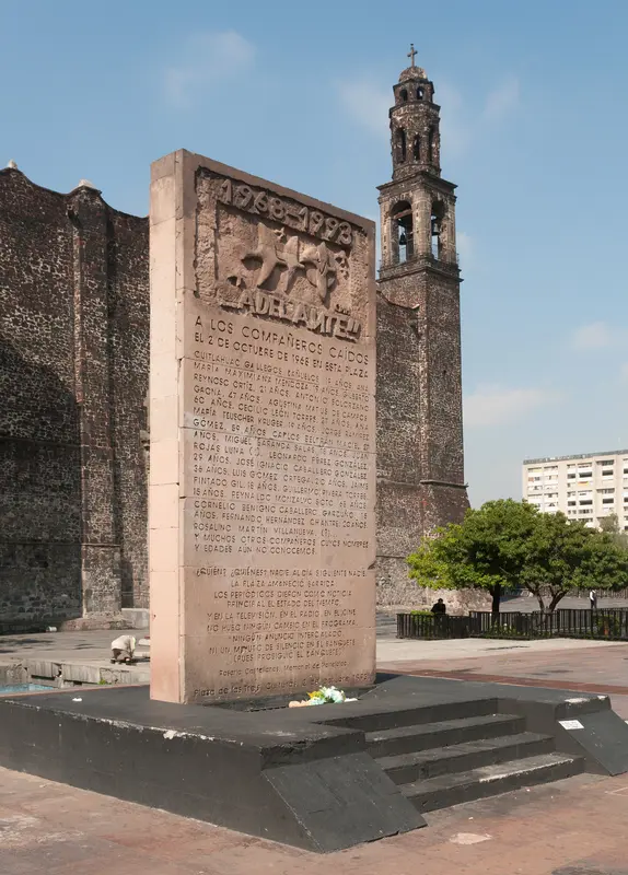 Audioguía de Tlatelolco Plaza Tres Culturas