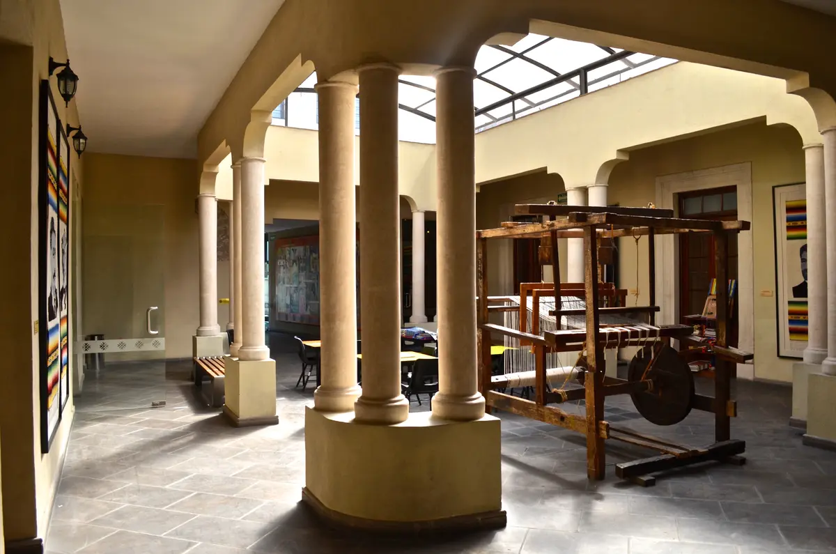 Audioguía de Museo Del Sarape Trajes Mexicanos