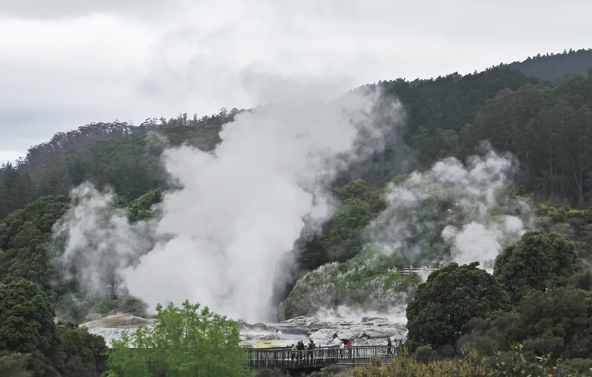 Pohutu Geyser