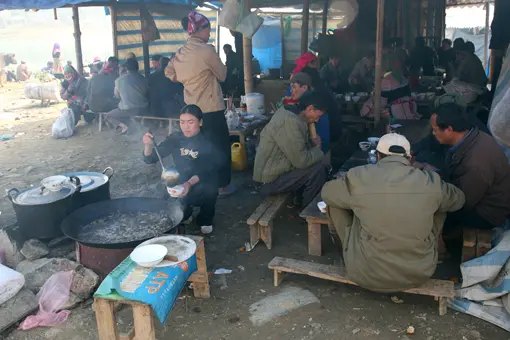 Audioguía de Bac Ha Mercado