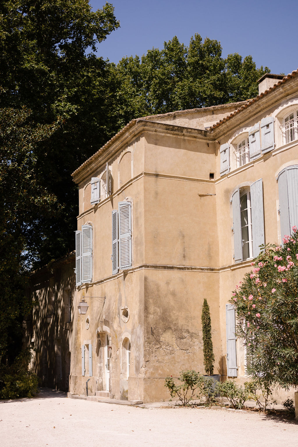menthe-sauvage-fleuriste-mariage-provence-bourgogne- chateau-des-barrenques-pastel-wedding-luxury(56)