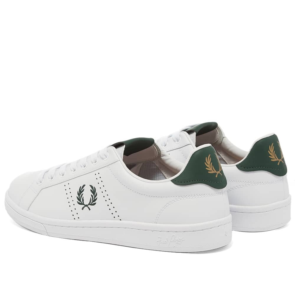 23-01-2020_fredperry_authenticb721_leathersneaker_whiteivy_b8321-370_bl_3