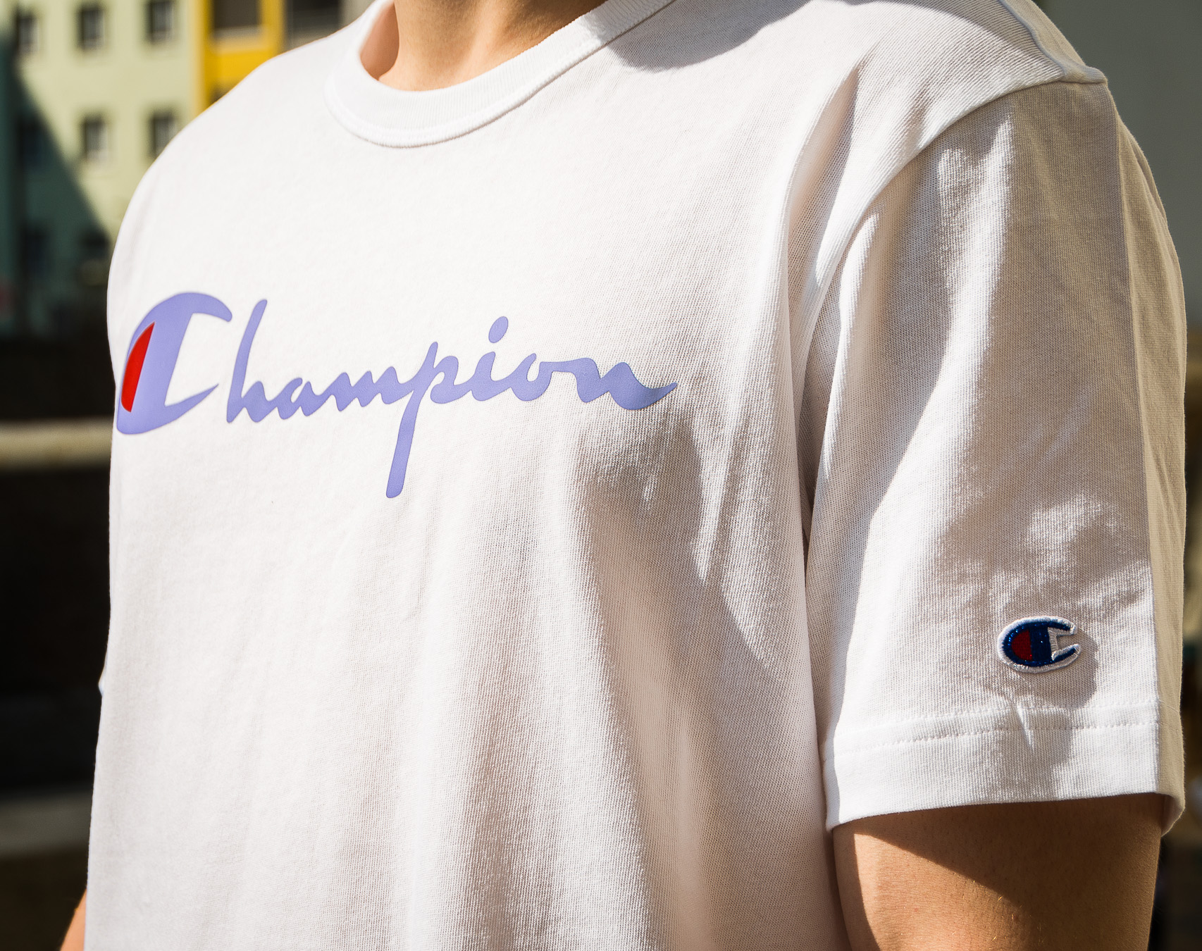 Champion Reverse Weave T-Shirt UV Color Change White - Imagen 3