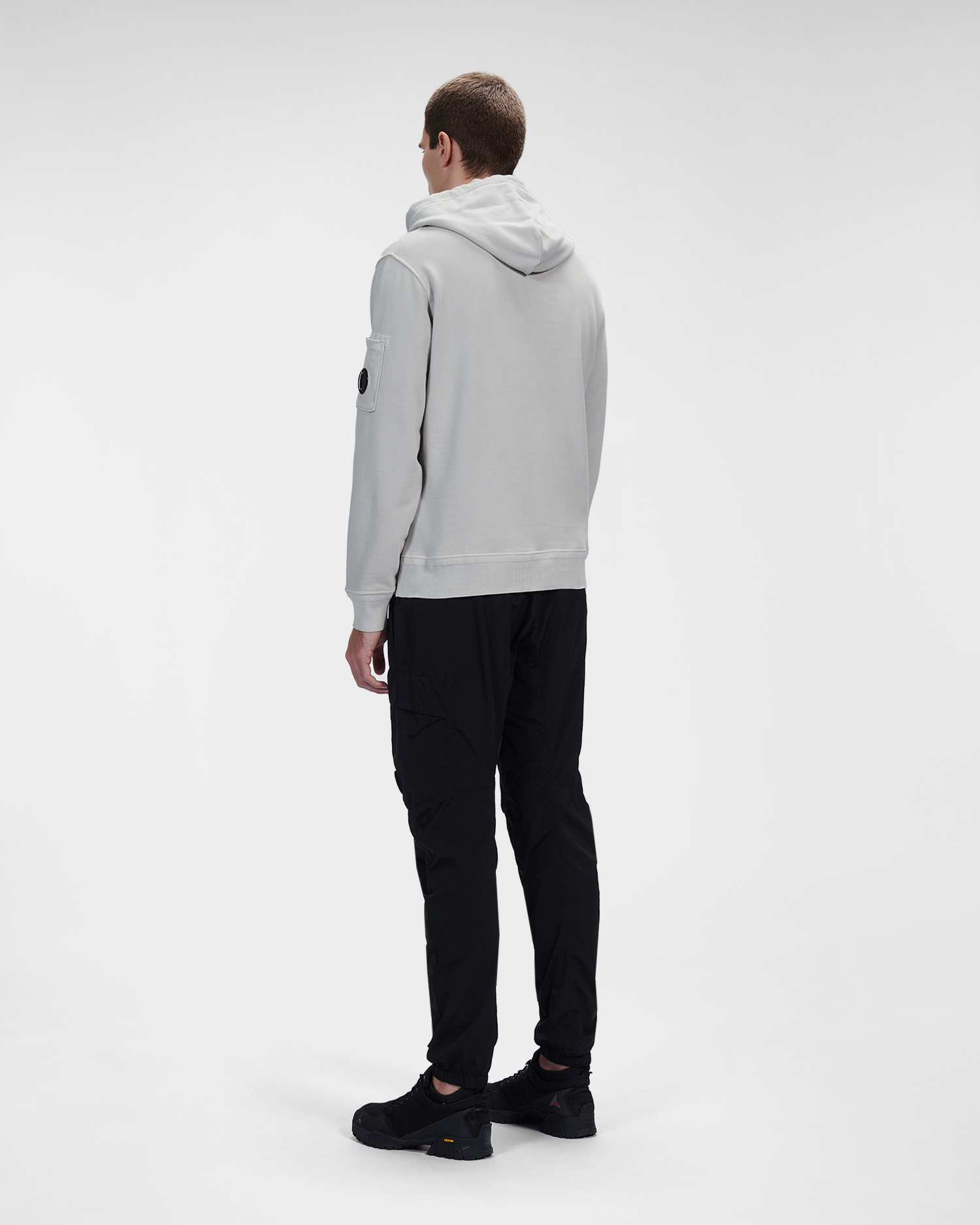 C.P. Company Cotton Fleece Hoodie Flint Grey - Imagen 4