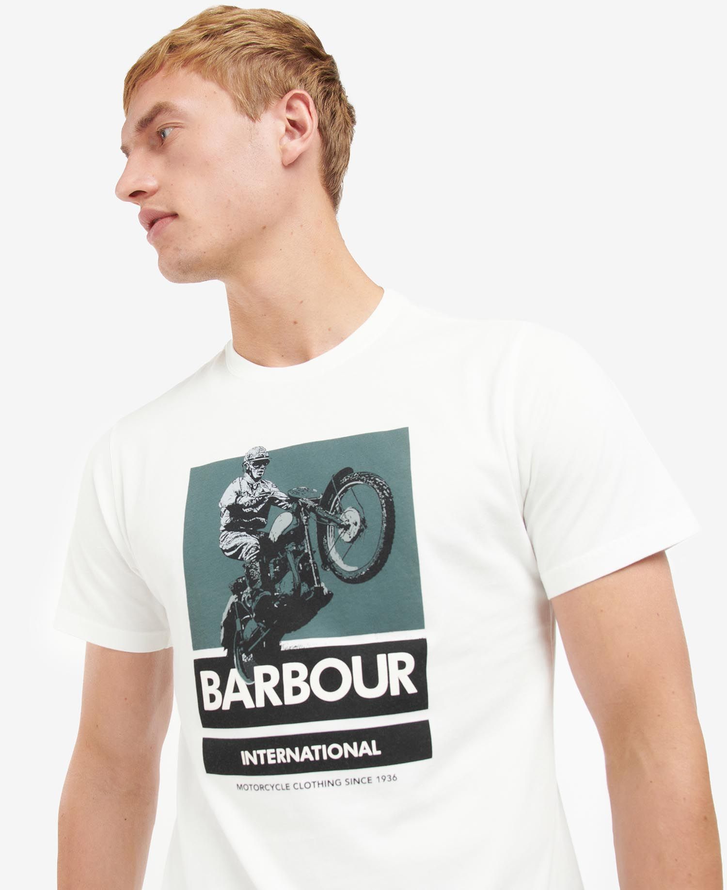 Barbour International Archie Graphic-Print T-Shirt Whisper White - Imagen 4