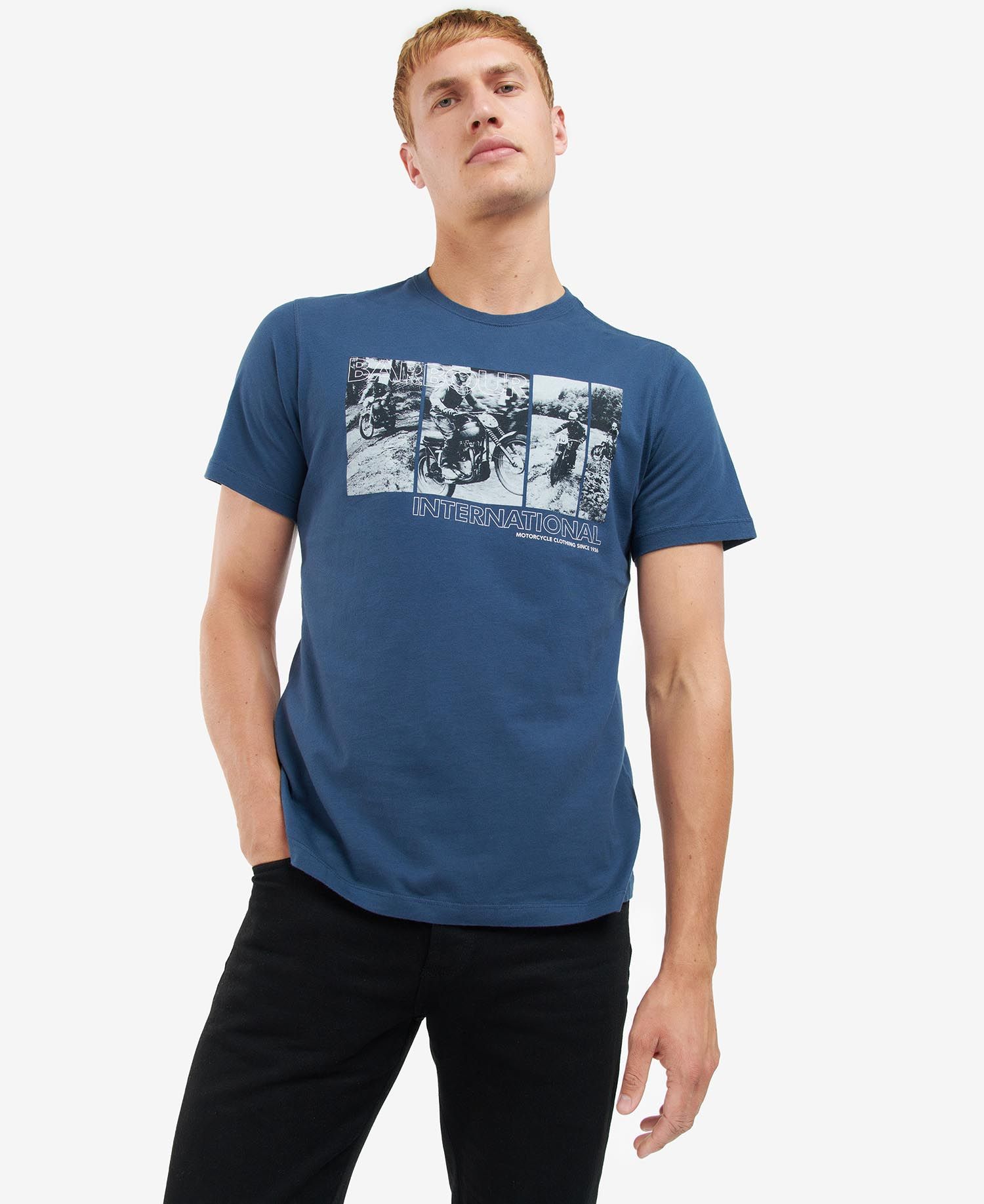 Barbour International Arter Graphic-Print T-Shirt Insignia Blue - Imagen 2