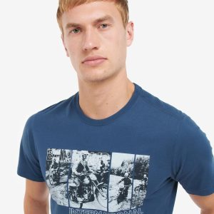 Barbour International Arter Graphic-Print T-Shirt Insignia Blue - Imagen 4