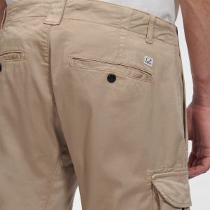 C.P. Company Stretch Sateen Cargo Shorts Cobblestone Brown - Imagen 6