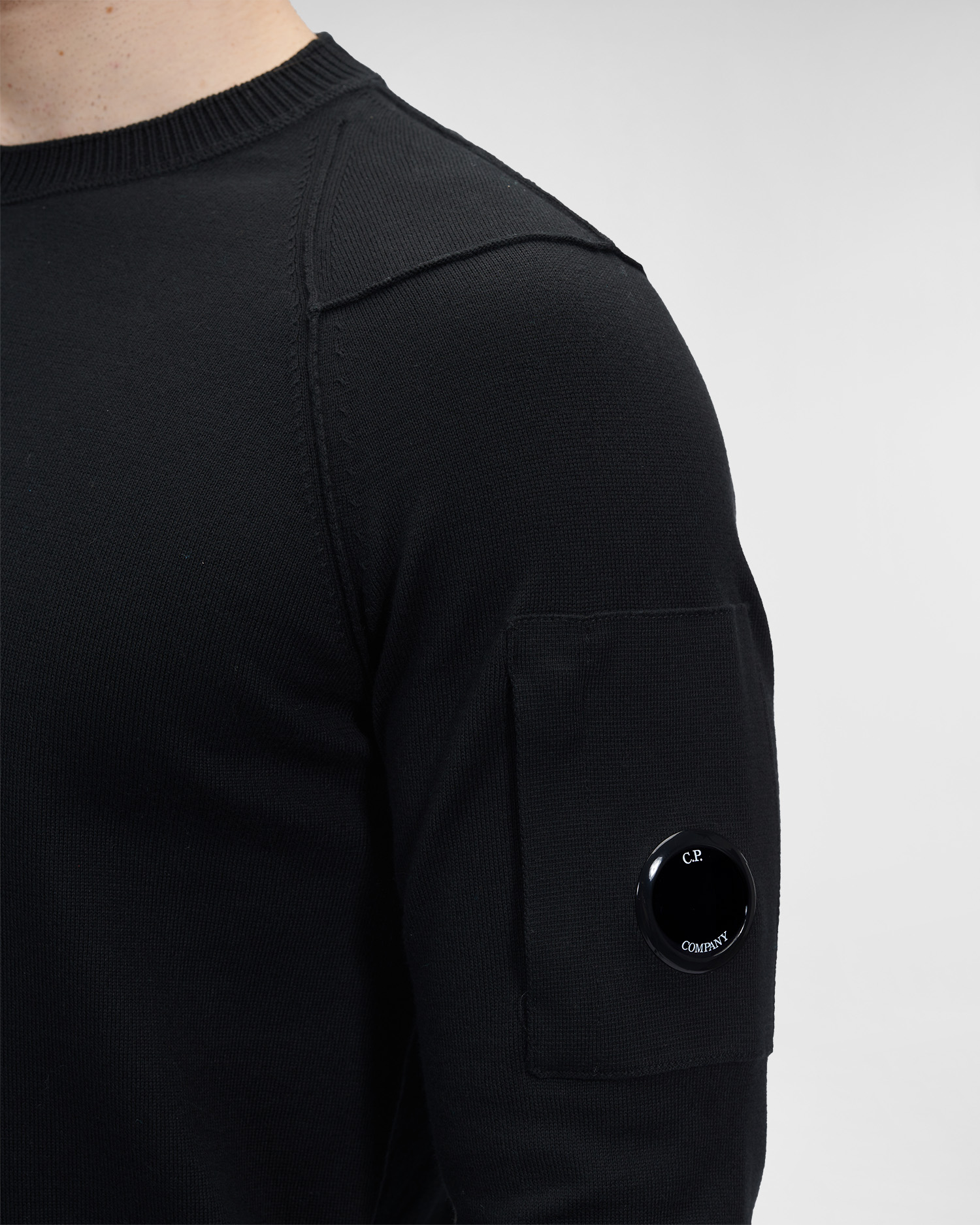 C.P. Company Sea Island Cotton Sweater Black - Imagen 4