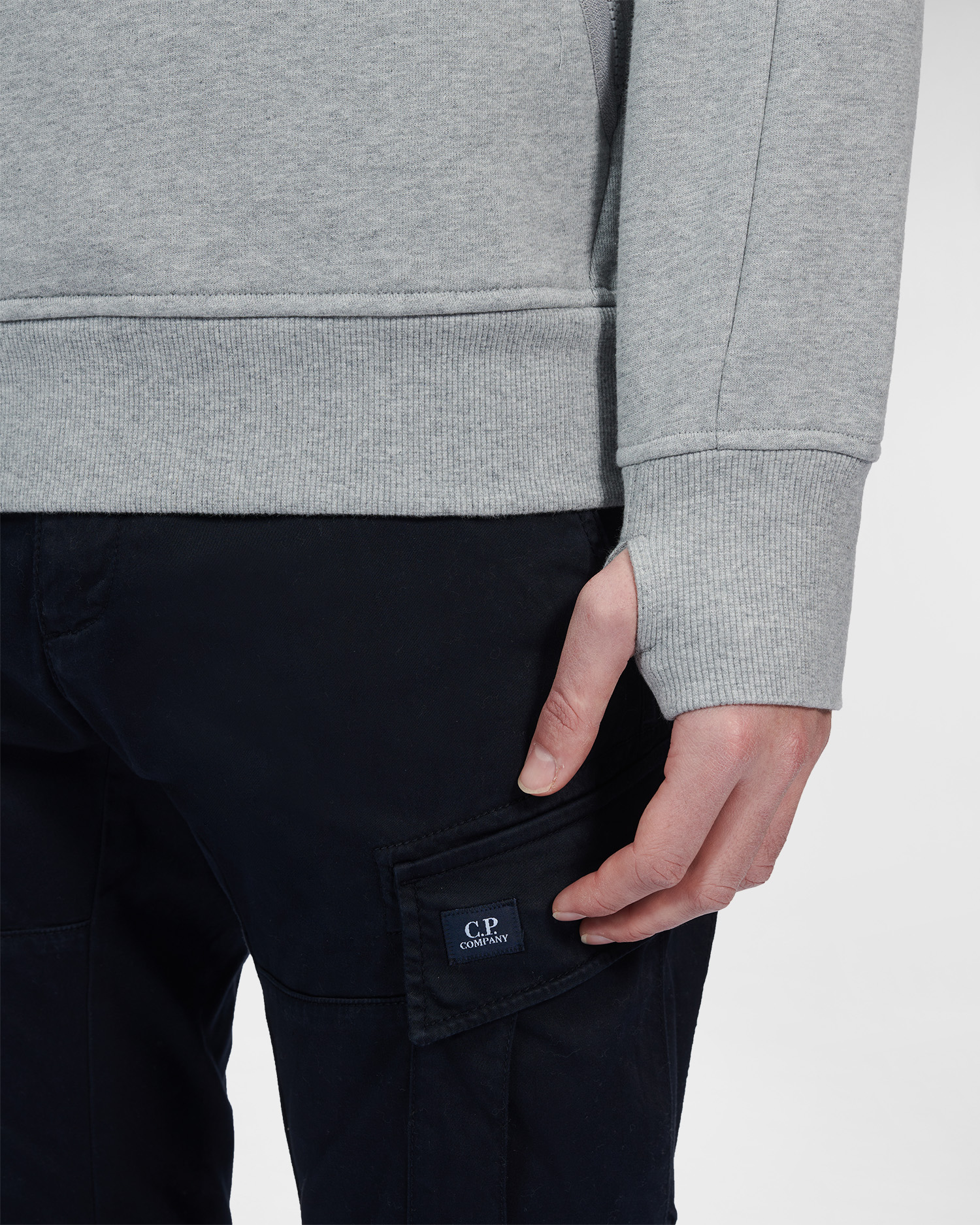 C.P. Company Diagonal Raised Fleece Stand Collar Sweatshirt Grey Melange - Imagen 5