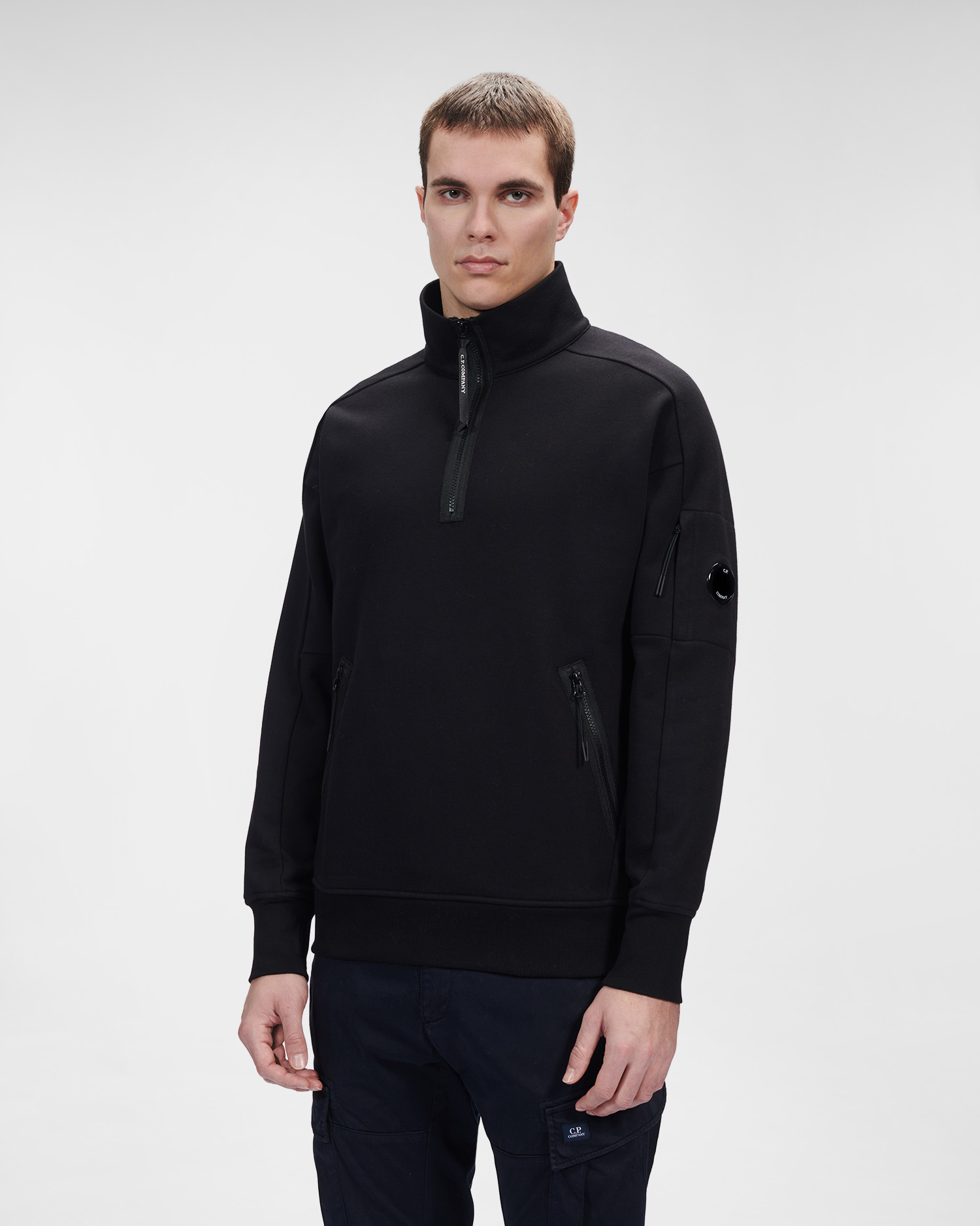 C.P. Company Diagonal Raised Fleece Stand Collar Sweatshirt Black - Imagen 2