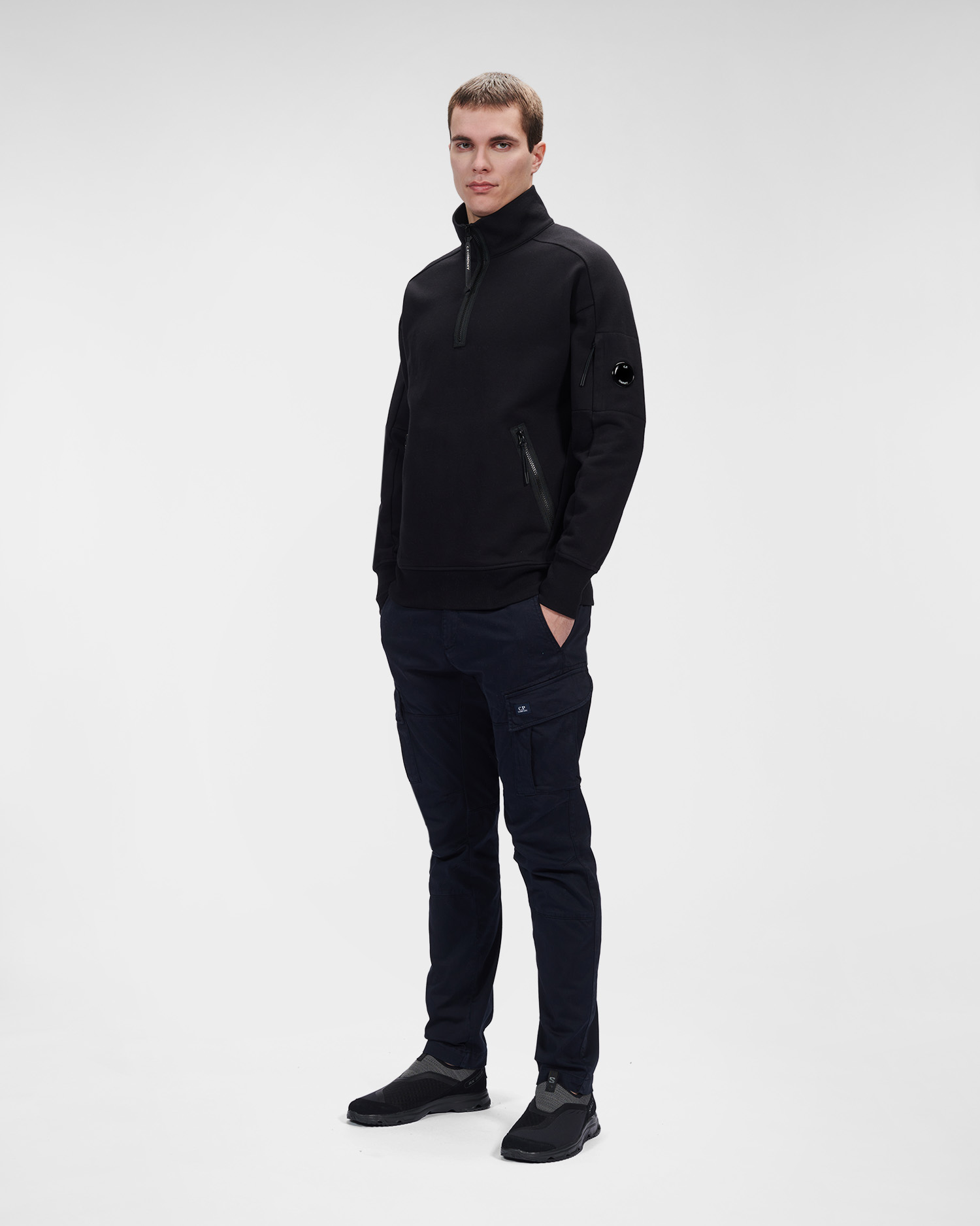 C.P. Company Diagonal Raised Fleece Stand Collar Sweatshirt Black - Imagen 3