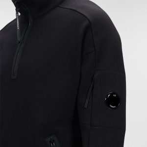 C.P. Company Diagonal Raised Fleece Stand Collar Sweatshirt Black - Imagen 5