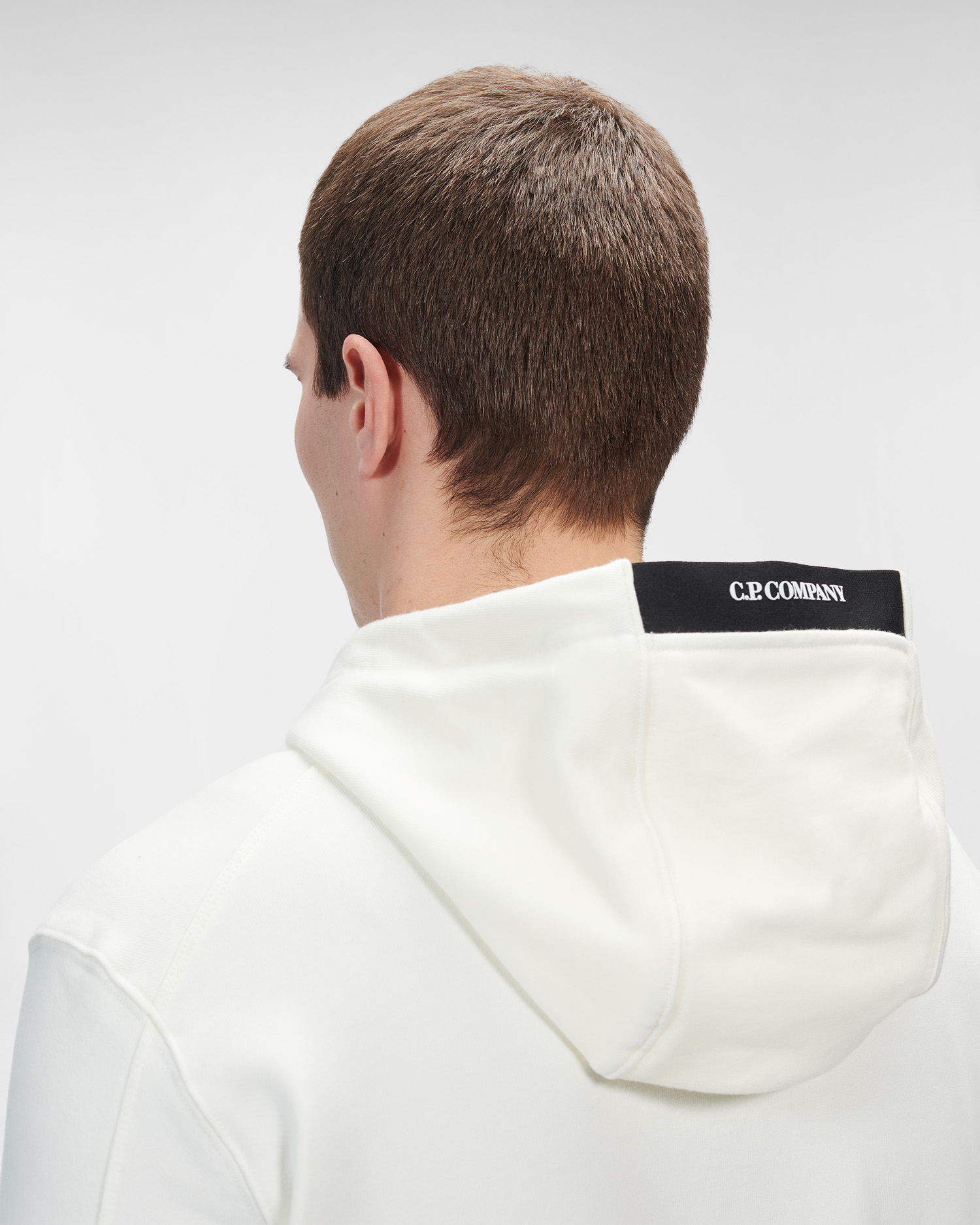 C.P. Company Diagonal Raised Fleece Pullover Hoodie Gauze White - Imagen 4