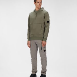 C.P. Company Diagonal Raised Fleece Pullover Hoodie Thyme Green - Imagen 3