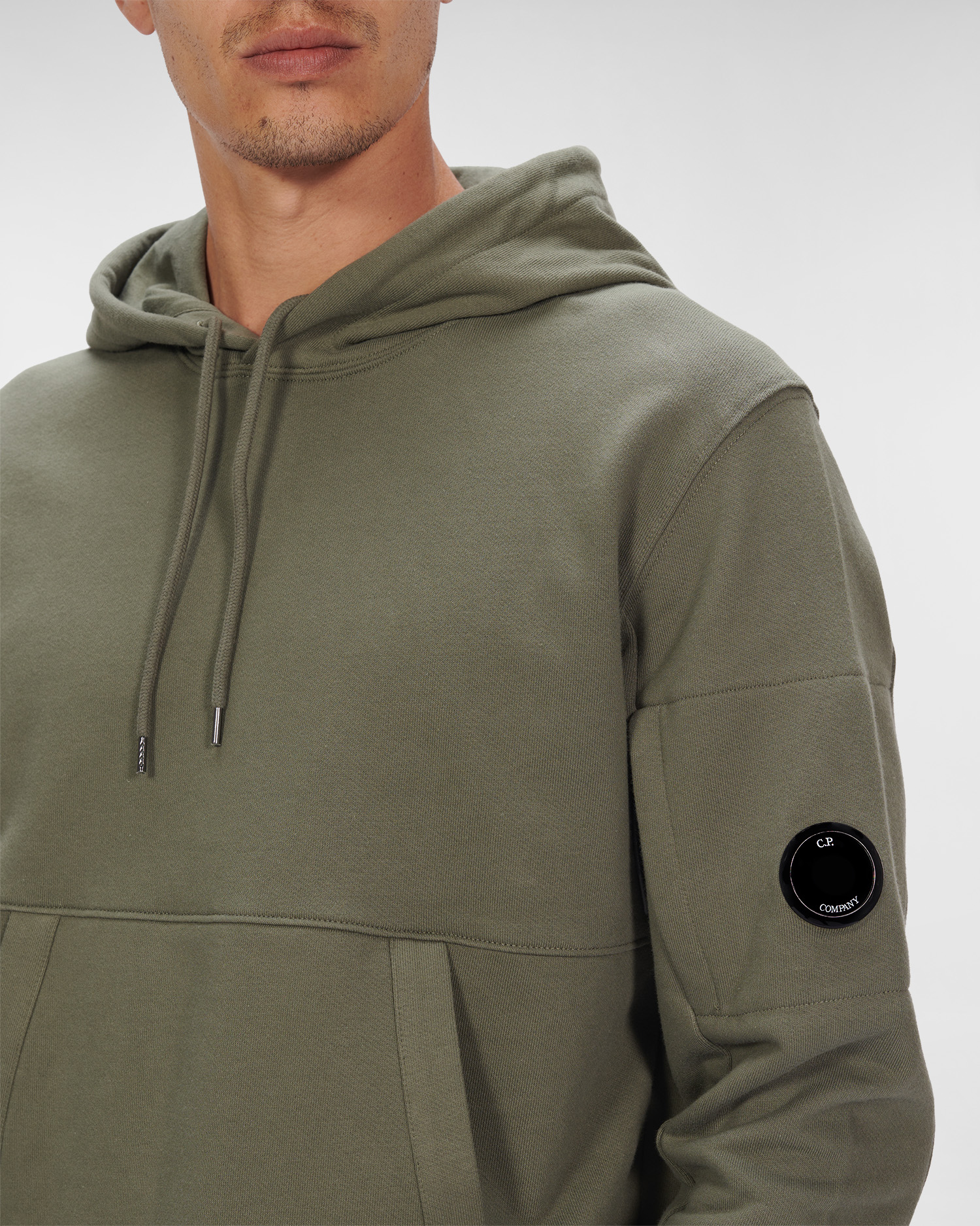 C.P. Company Diagonal Raised Fleece Pullover Hoodie Thyme Green - Imagen 5