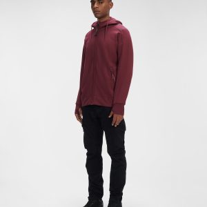 C.P. Company Diagonal Raised Fleece Goggle Hoodie Port Royal Red - Imagen 4
