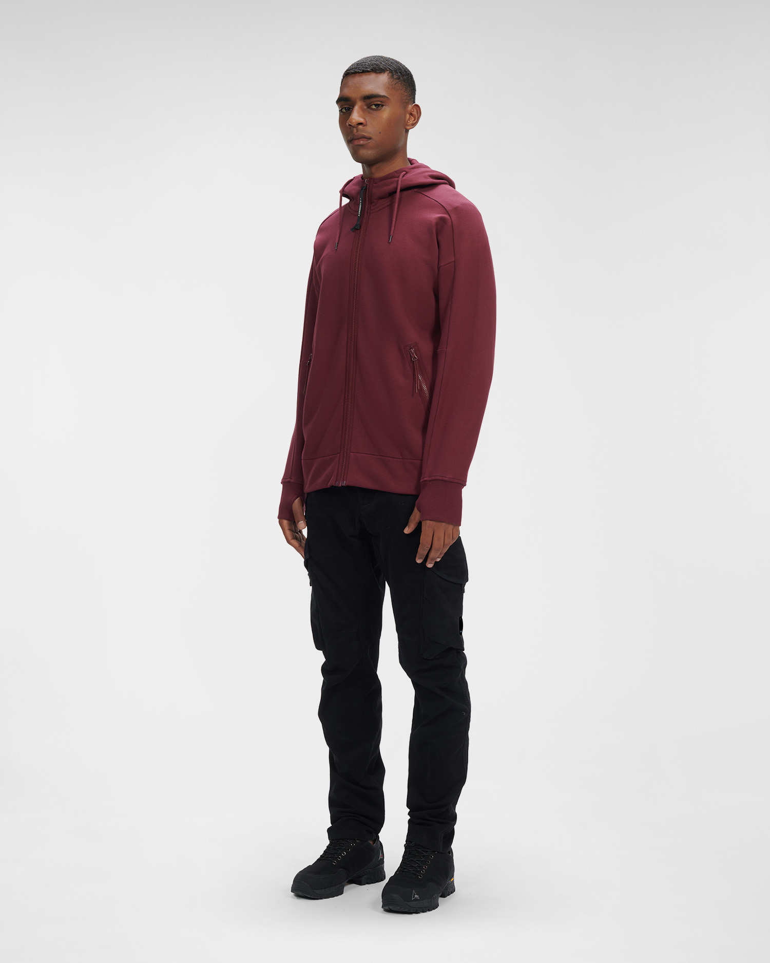 C.P. Company Diagonal Raised Fleece Goggle Hoodie Port Royal Red - Imagen 4