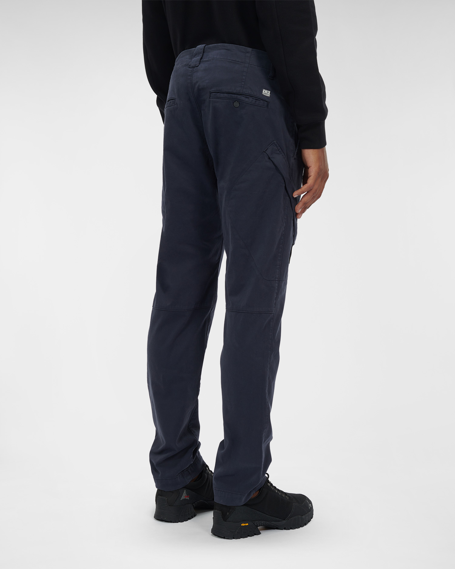 C.P. Company Stretch Sateen Cargo Pants Ergonomic 138A Fit Black - Imagen 4
