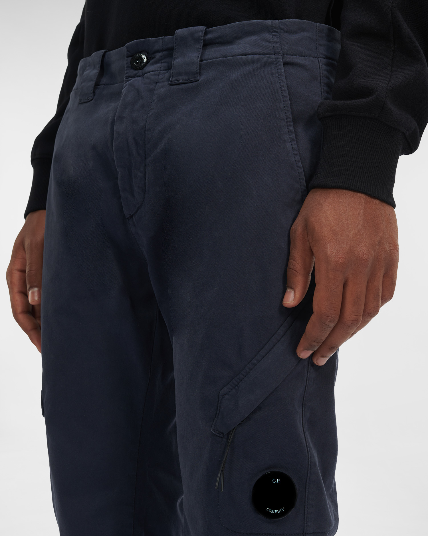 C.P. Company Stretch Sateen Cargo Pants Ergonomic 138A Fit Total Eclipse Blue - Imagen 5