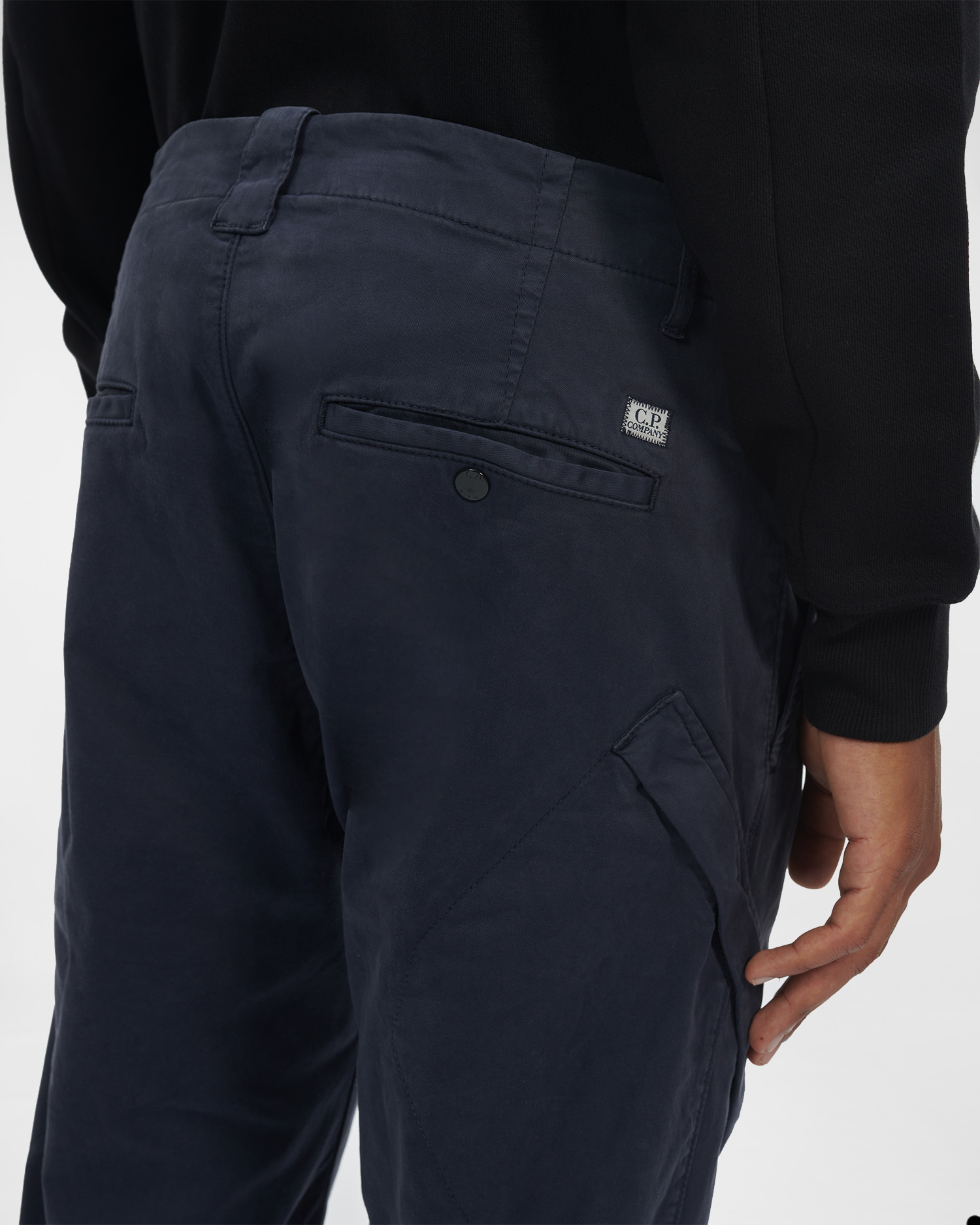 C.P. Company Stretch Sateen Cargo Pants Ergonomic 138A Fit Total Eclipse Blue - Imagen 6
