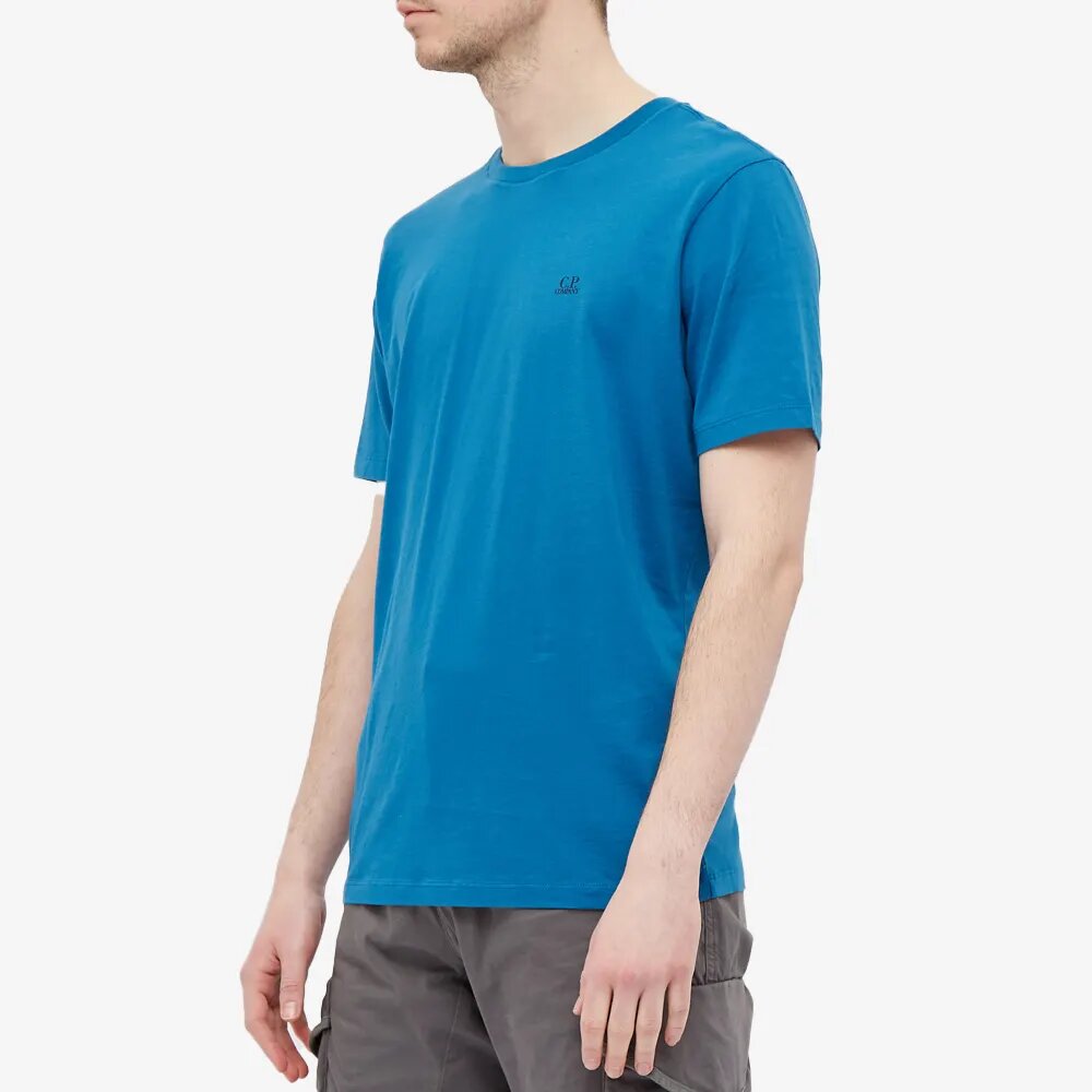 C.P. Company 30/1 Jersey Small Logo T-Shirt Lyons Blue - Imagen 2