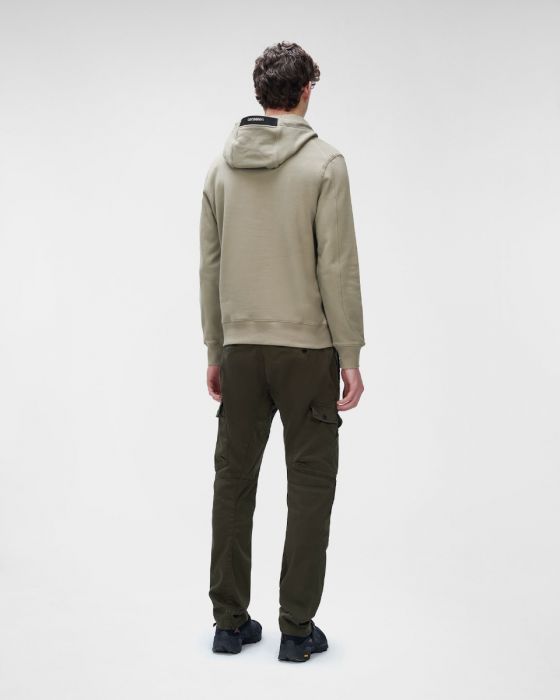 C.P. Company Diagonal Raised Fleece Pullover Hoodie Sene Rock Beige - Imagen 5