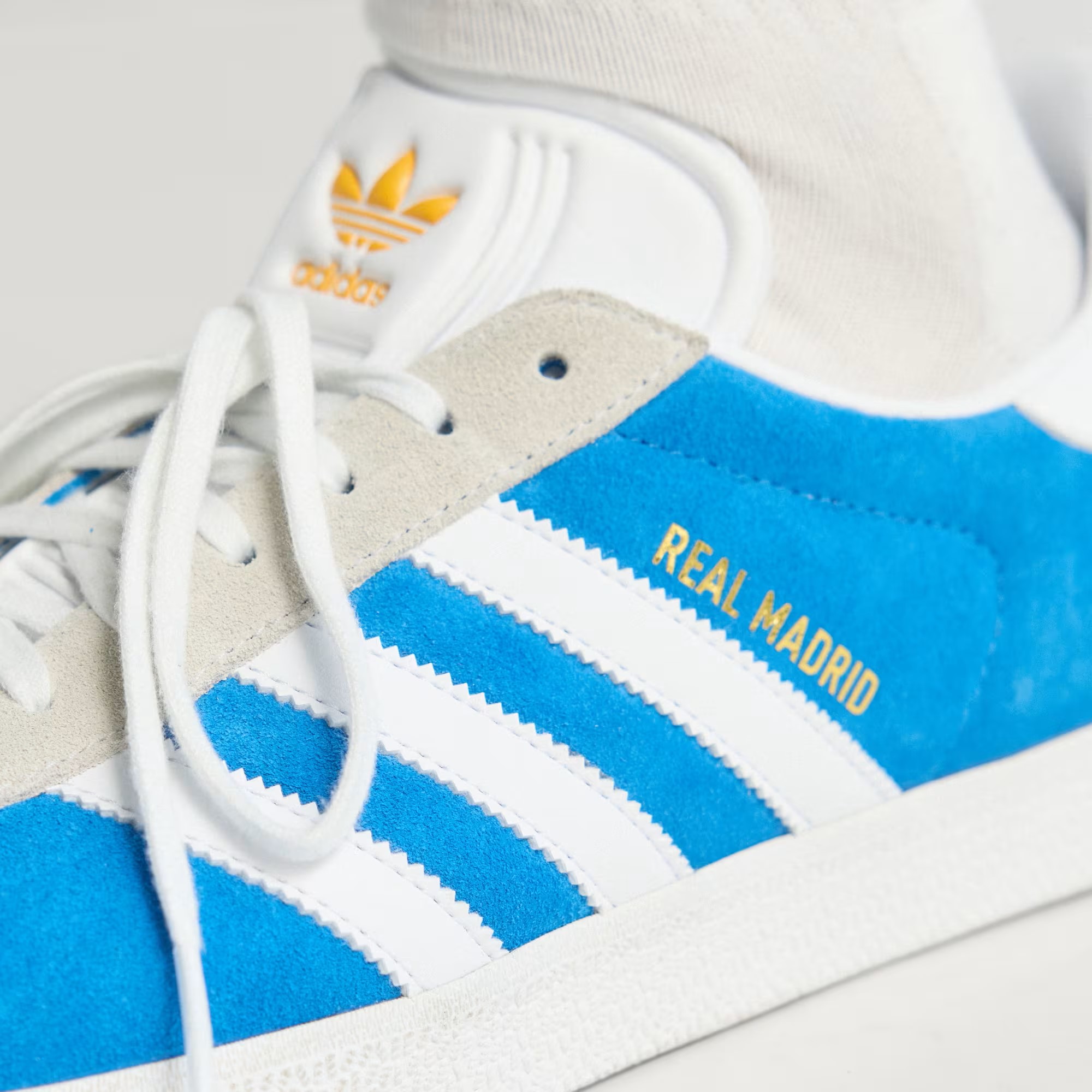 Zapatilla_Gazelle_Real_Madrid_Azul_JR4158_HM10