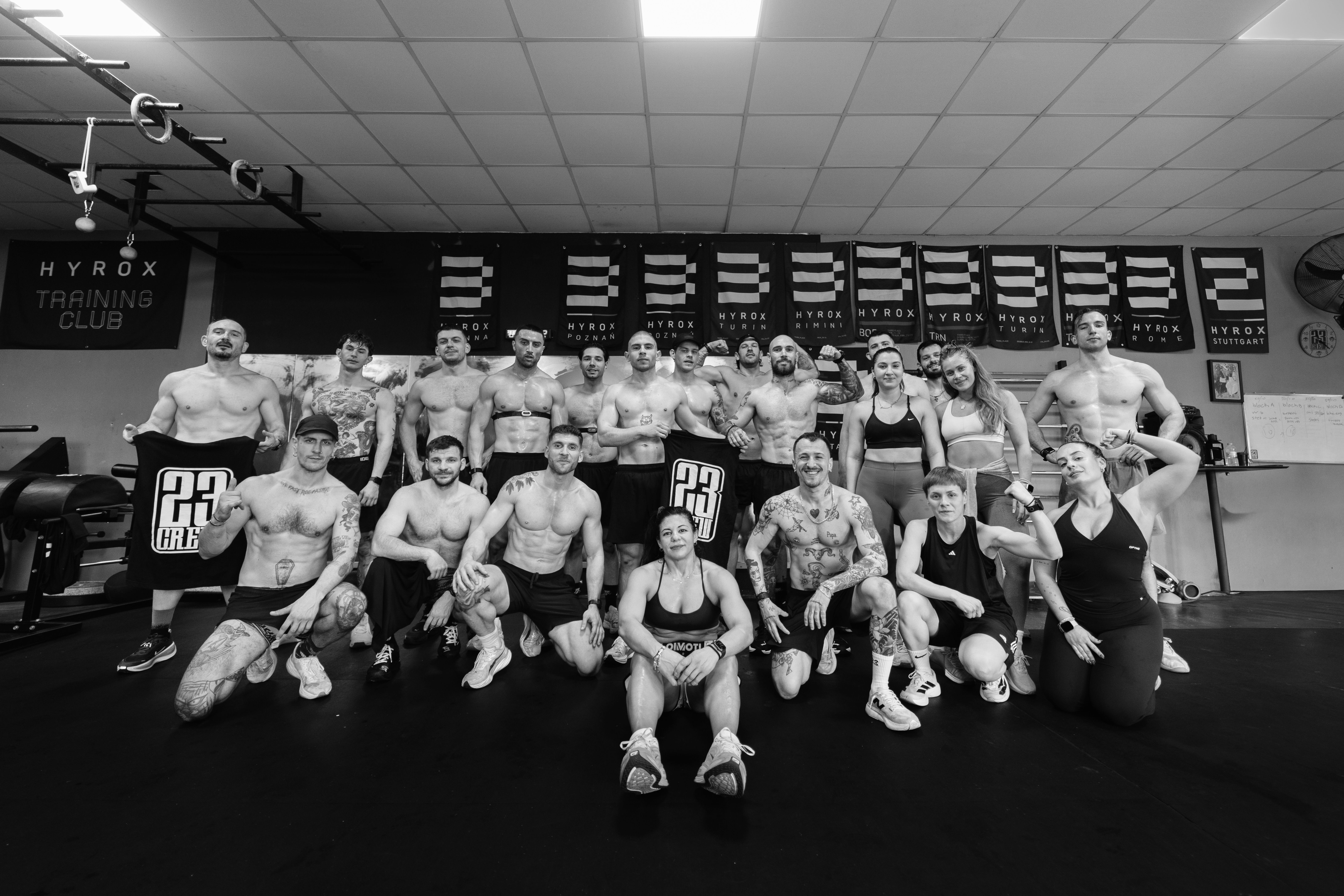 About 23 Crew