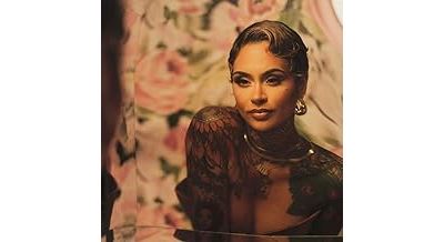 While We Wait 2 Vinyle Rose