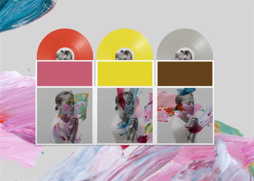 I AM EASY TO FIND DELUXE