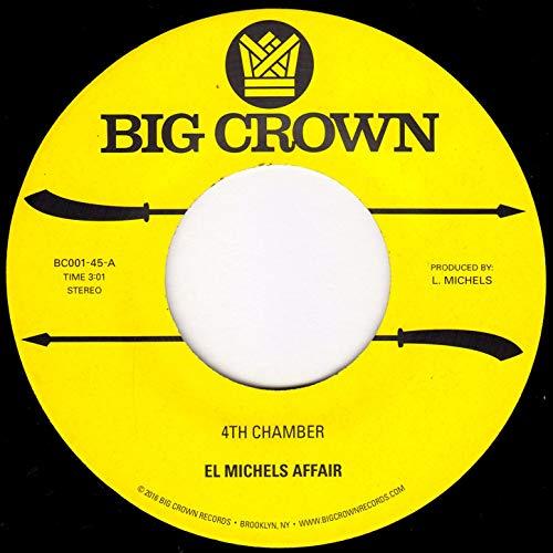 4Th Chamber B/W Snakes