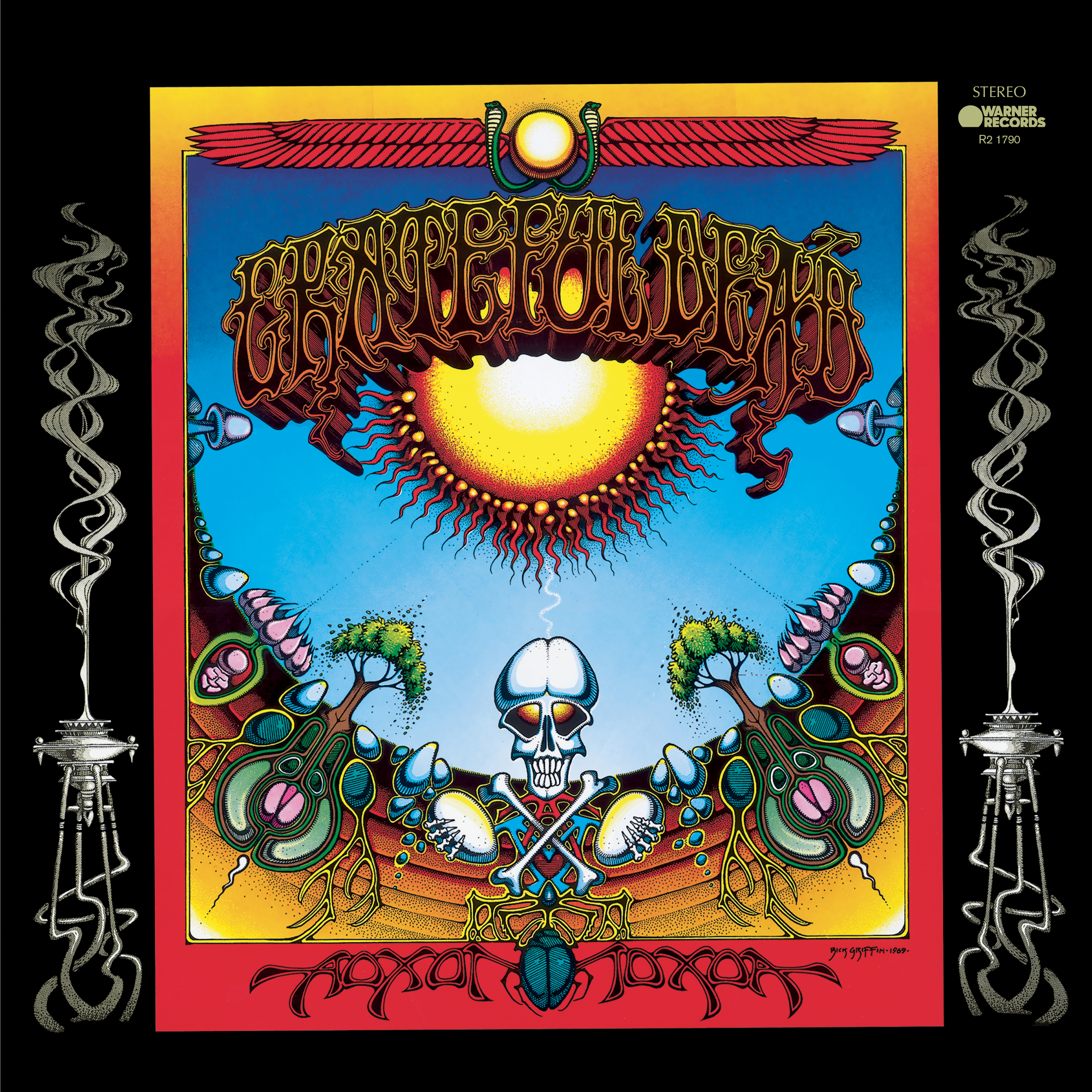 AOXOMOXOA