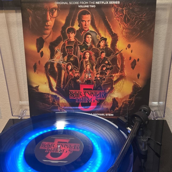 Stranger Things 5 Volume Two Original Soundtrack Vinyle Bleu