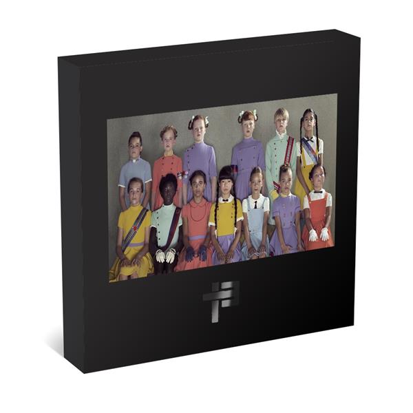 13 Boite Collector inclus le Livre Disc Deluxe 2 CD 21 titres