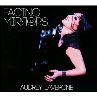 Facing mirrors