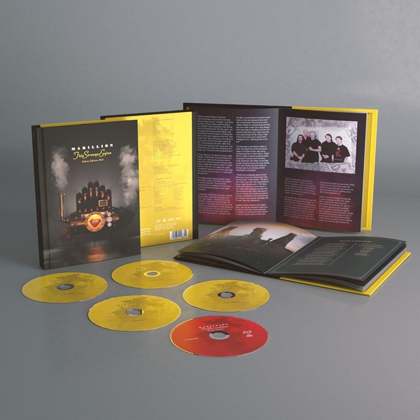 This Strange Engine (Edition Deluxe)
