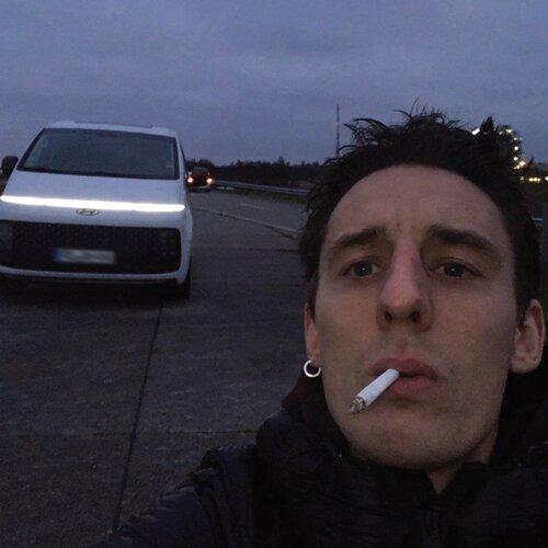Post Internet Era