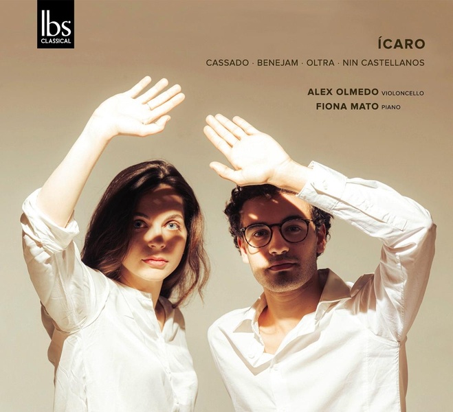 Ícaro - Alex Olmedo & Fiona Mato