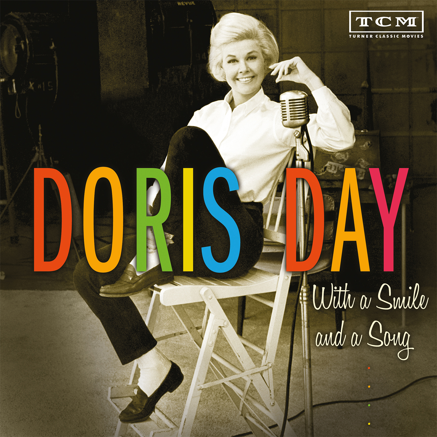 WITH A SMILE AND A SONG/VINYLE ORANGE AUDIOPHILE 180GR/LIVRET 4 PAGES