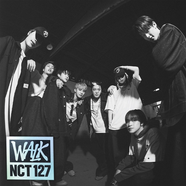 Walk ! – The 6th Album (Poster Version)