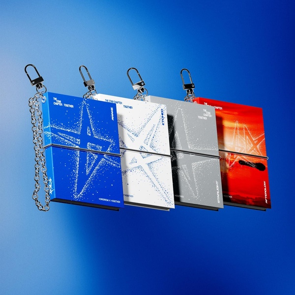 The 4th Studio Album - The Star Chapter : TOGETHER (Mini Book Keyring Version) Coffret