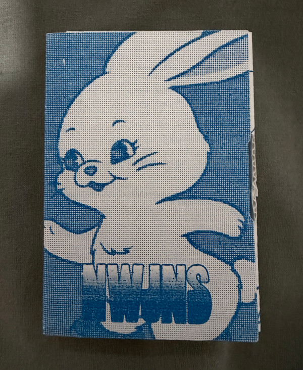 New Jeans' Weverse Album Version