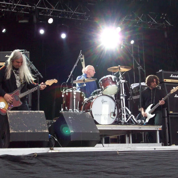 Dinosaur Jr.