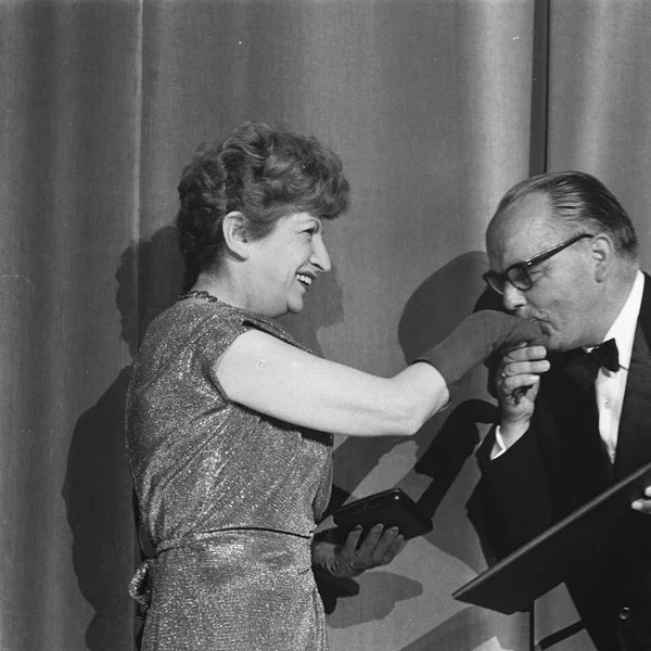Marianne Oswald
